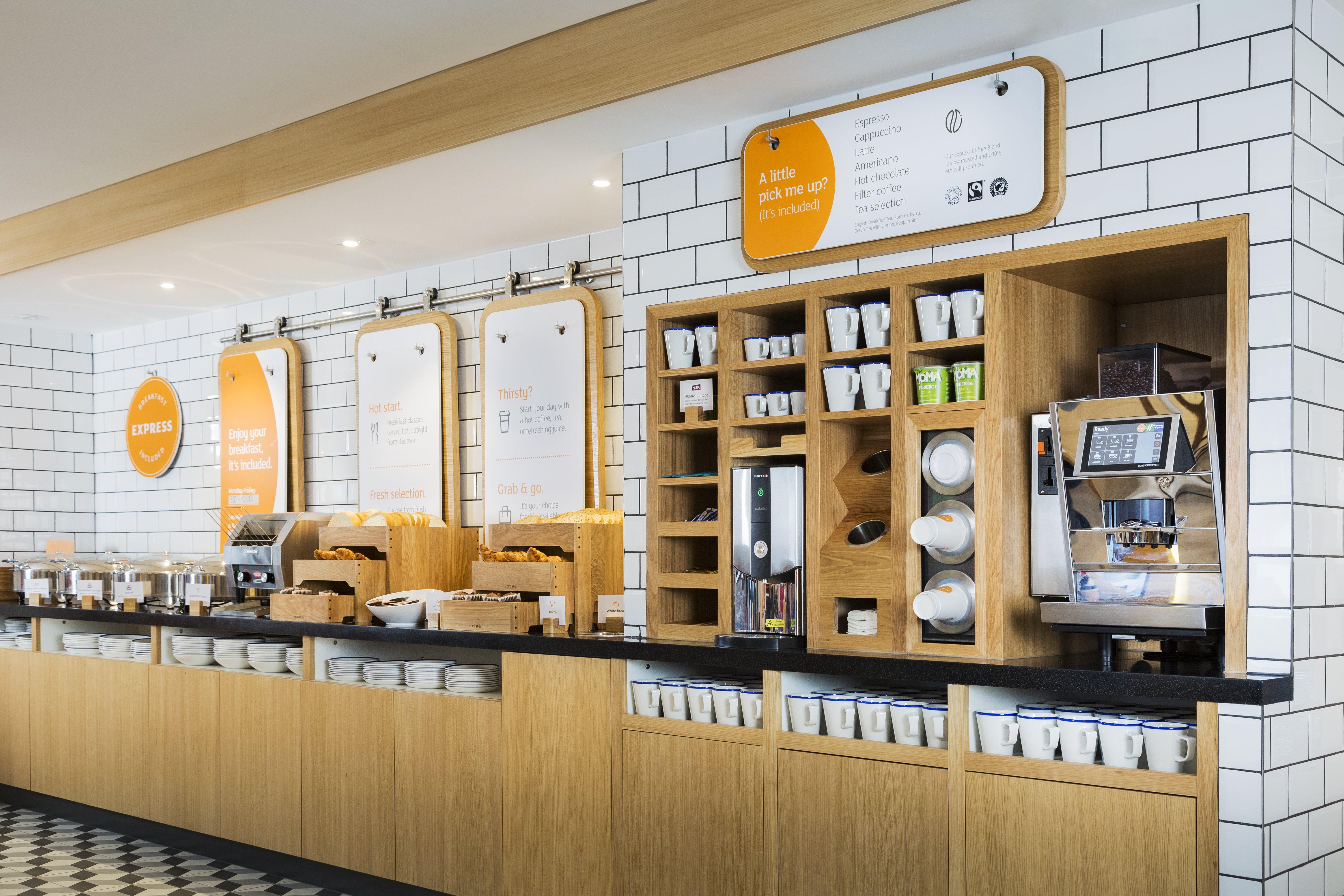 לונדון Holiday Inn Express Park Royal By Ihg מראה חיצוני תמונה