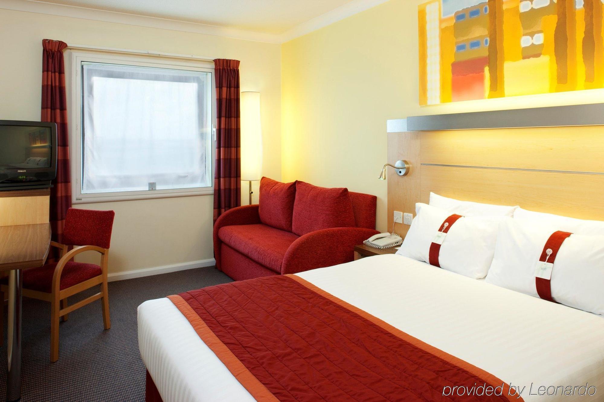 לונדון Holiday Inn Express Park Royal By Ihg חדר תמונה