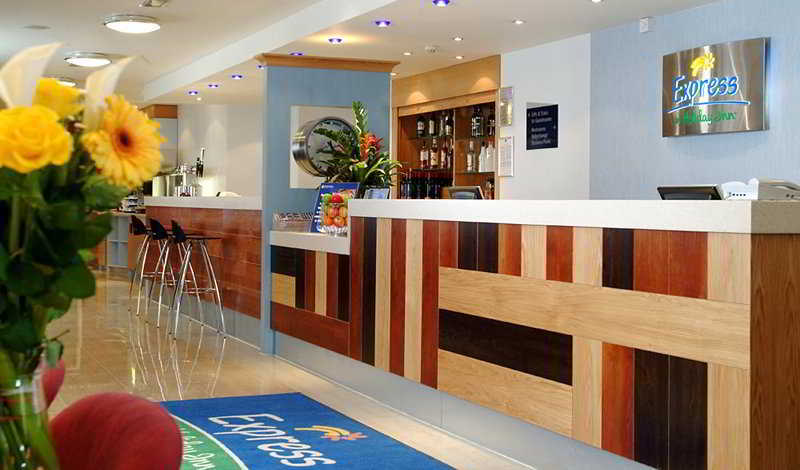 לונדון Holiday Inn Express Park Royal By Ihg מראה פנימי תמונה